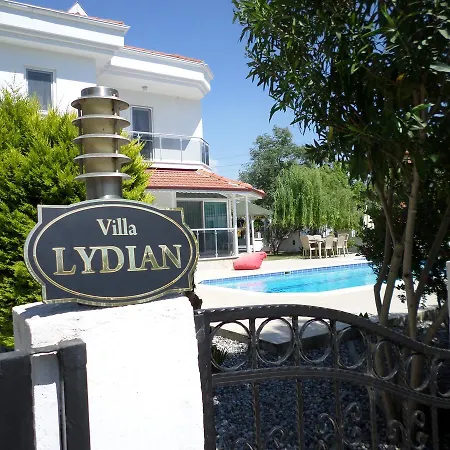 וילה Lydian